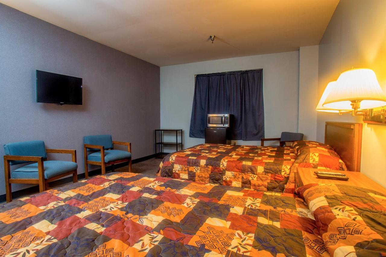 Lafayette Inn Moundsville Kültér fotó